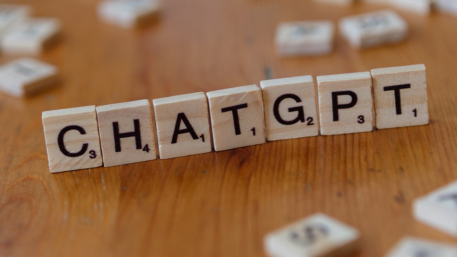 אישור הגעה עם ChatGPT